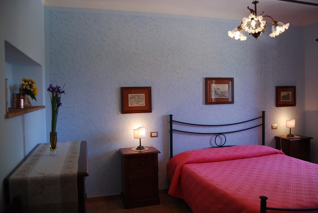 Agriturismo Rustichino Villa Giano dell'Umbria ภายนอก รูปภาพ